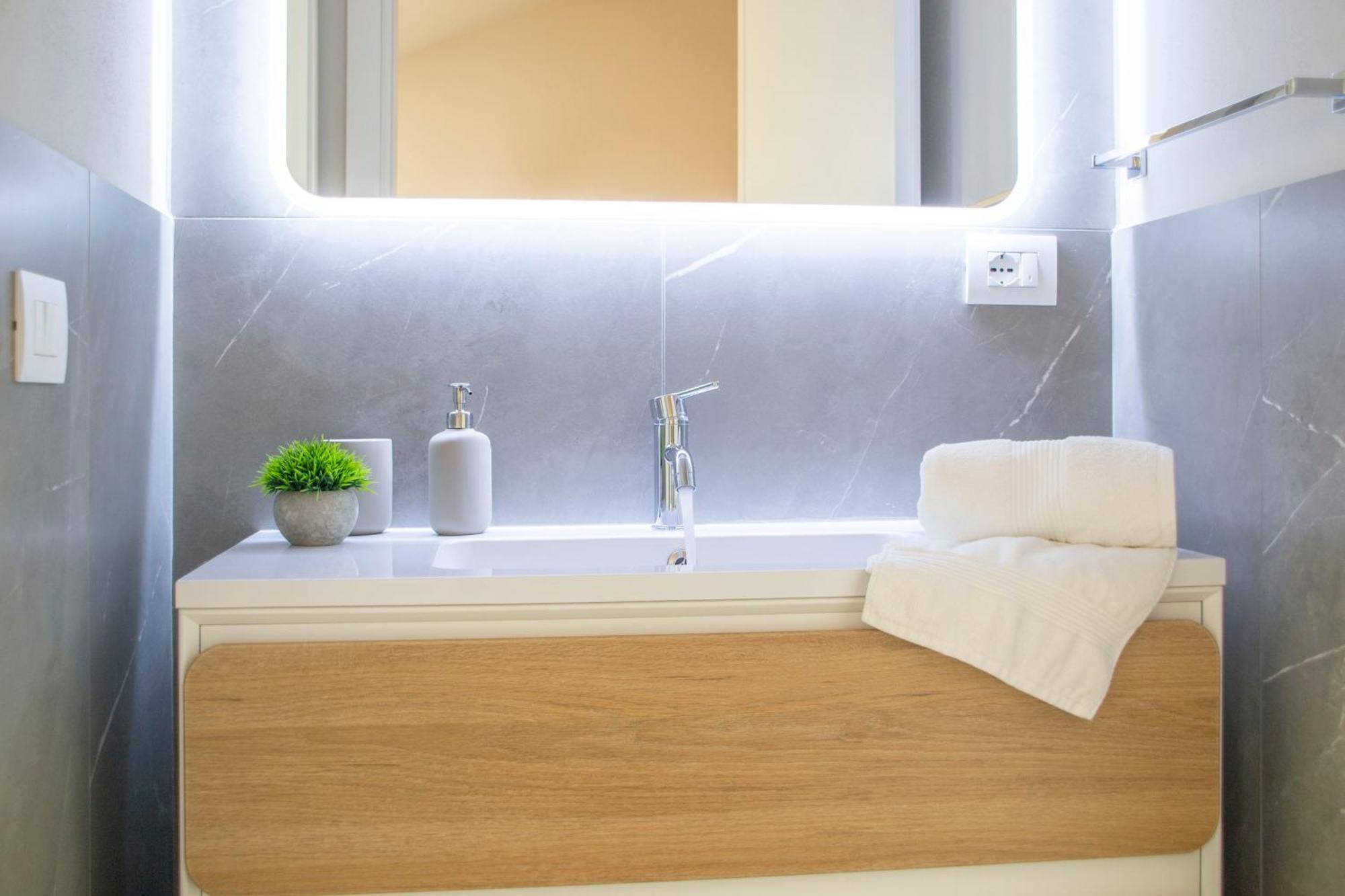 Appartement Small Island In Milan Extérieur photo